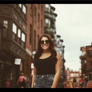 Meet your Posher, Sam